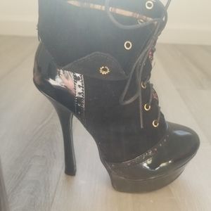 Platform 6 inch heel vinyl & suede boots